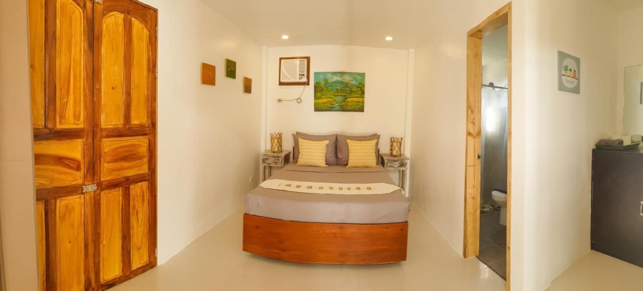 Hutch Lodging House 엘니도 외부 사진