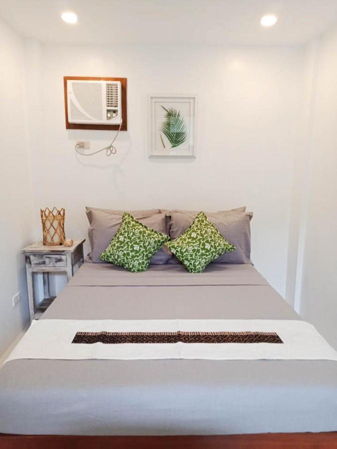 Hutch Lodging House 엘니도 외부 사진